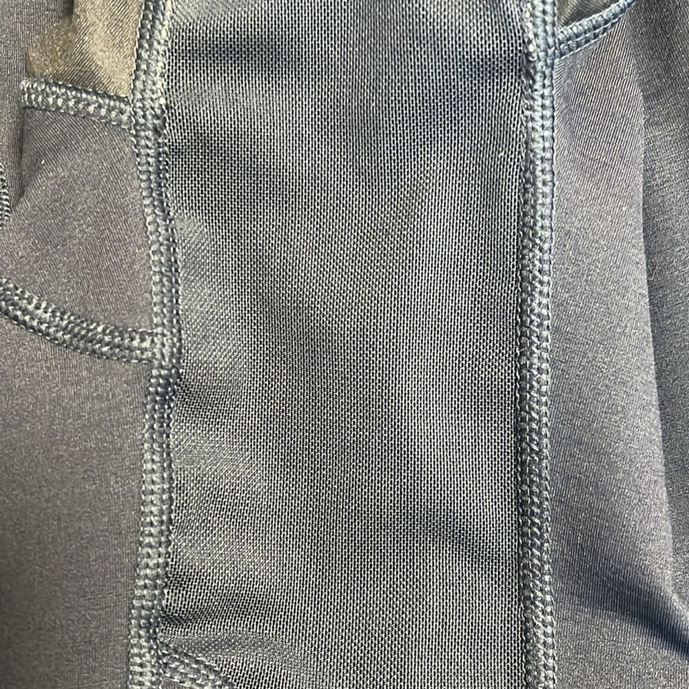 Nike Pro Women’s Hyper Warm Athletic Top Size M - Picture 12 of 13